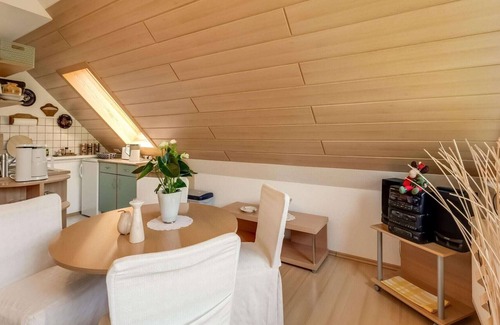 Kurort Brotterode Apartment | Mountain-view Apartment in Kurort Brotterode with Garden