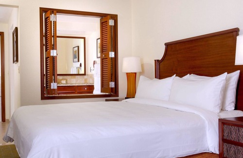 Ko Olina Resort | Mountain View - 3 Bedroom - Marriott's Ko Olina Beach Club - Full Resort Access