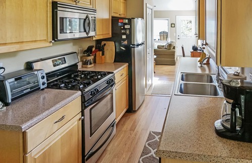 Waynesville House | Mountain View And Creek House On 5 Beautiful Private Acres