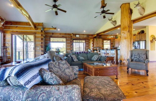 Marshall House | Mountain View and Fire Pit Rustic Marshall Getaway!