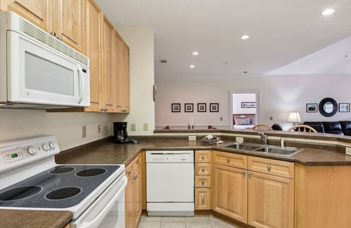 Maggie Valley Condo | Mountain View Fore You - Golf Front 2 BR, 2BA Condo