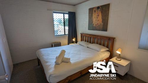 Jindabyne Apartment | Mountain View Kirwan 47