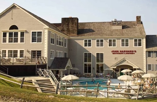 Hancock Apartment | Mountain View Suite at Jiminy Peak - Ski On Off - Near Elevator, Pool, and Lobby