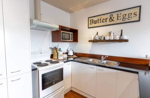 Methven Apartment | Mountain Views on Main Street