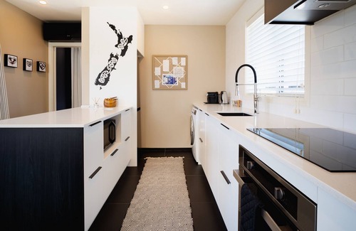 Twizel House | Mountain Vista Retreat -Apartment 1 (Wifi)