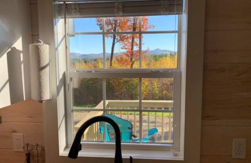 Tamworth Cottage | Mountainside Retreat! Pet Friendly! Great Views! Very Private.
