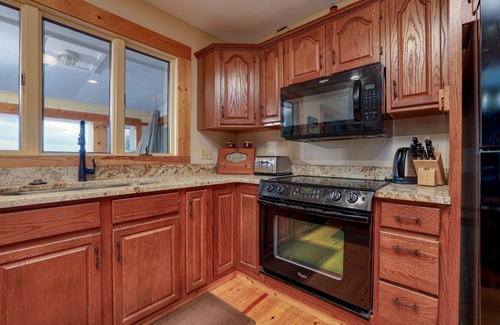 Saluda House | Mountaintop Home with Fantastic Views