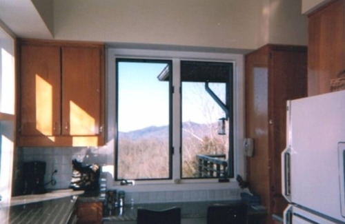 Topton House | Mountainview House - Luxurious Privacy Above the Clouds