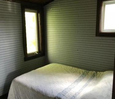 Timiskaming District Resort | Mowat Landing Cottages