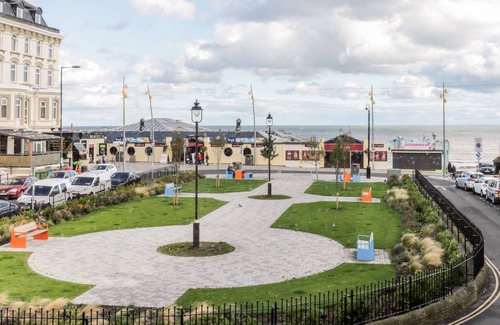 Bridlington Old Town Apartment | MOWBRAY 4, pet friendly, country holiday cottage in Bridlington