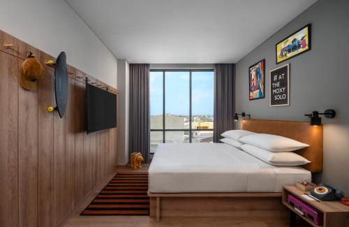 Banjarsari Hotel | Moxy Solo