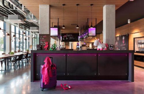Leinfelden-Echterdingen Hotel | Moxy Stuttgart Airport/Messe