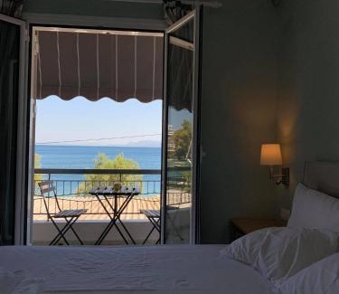 Lefkandi Hotel | Mpiritis Mare