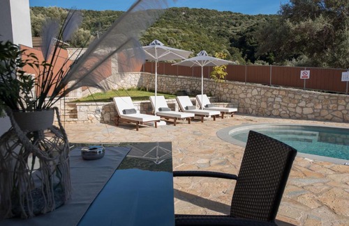 Meganisi Villa | Mr Grey Luxury Villa