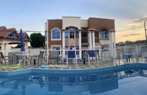 Kumasi House | Mr Nti’s Lodging House