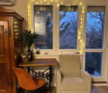 Kelenfold Apartment | Mrs. Columbo's Flat