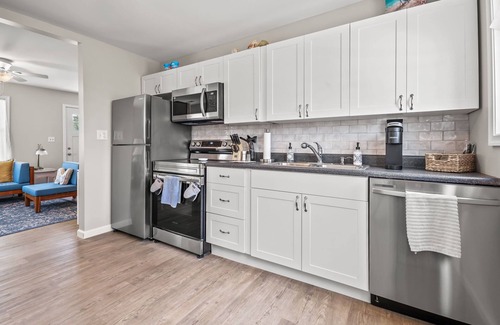 Chincoteague House | Ms Kitty's Bayside Bungalow, Park, Pet Friendly