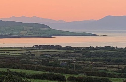 Ventry House | Mt. Eagle glamping