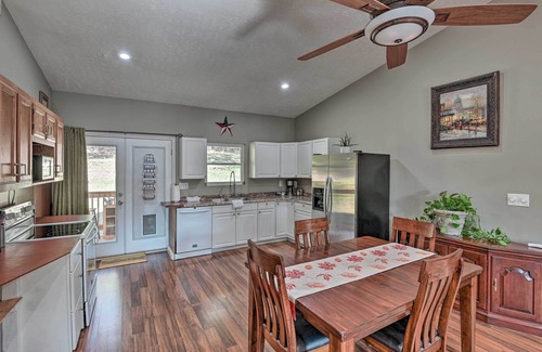 Mount Juliet House | Mt Juliet Getaway w/Yard: 22 Mi to Nashville