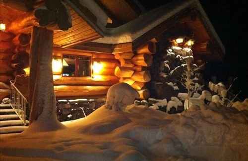 Mount Shasta Cabin | Mt Shasta Majestic Retreat - Luxury Log Home w/Spectacular Mountain & Lake Views