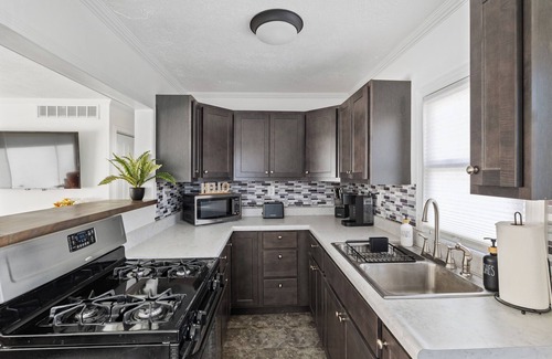 La Porte House | MTM Premier, 2 King Beds, Fenced Yard