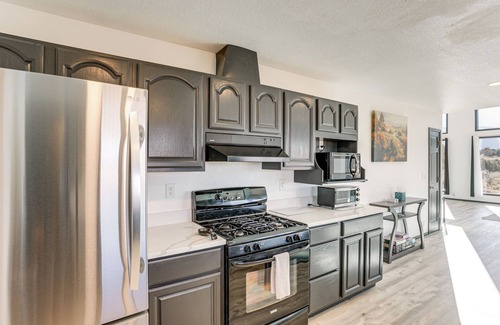 Cortez House | Mtn-View Escape w/Office Space in Cortez!