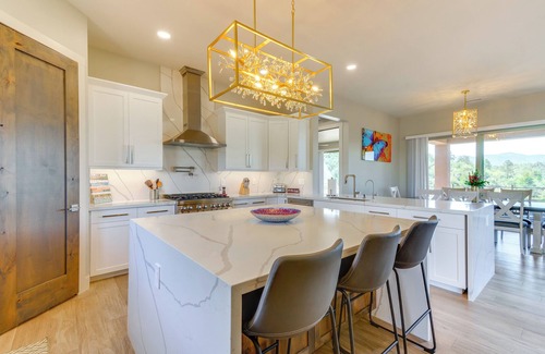 Lynx Mountain View Estates House | Mtn-View Retreat w/Game Room in Prescott!