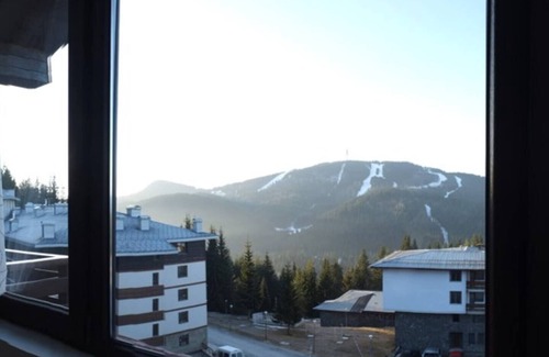 Pamporovo Apartment | Mtn View Ski Apt - Sleeps4, PetOK, 5 Min Ski Lift