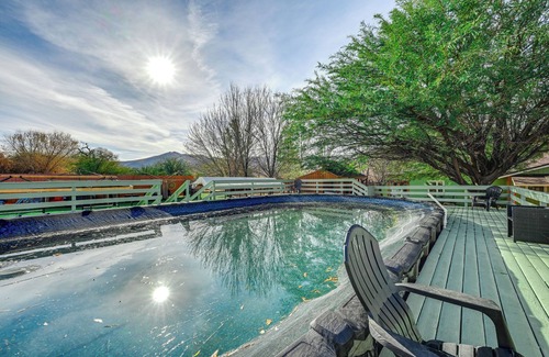 Weldon House | Mtn-View Weldon Home: Walk to Pacific Crest Trail