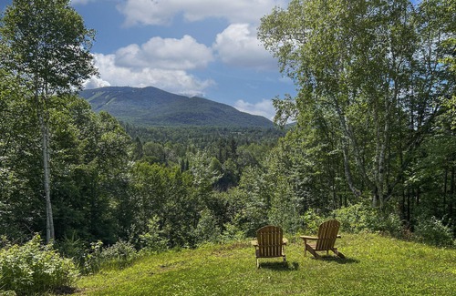 East Burke House | Mtn Views: Colonial Home on Kingdom Trails!