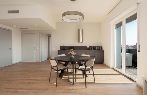 Sud-Ovest Apartment | MuBra Apartments - Unit 303