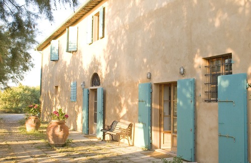 Piombino House | Much loved seaside rental home for 8/10 in stunning unspoilt Tuscany.