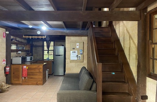 Grose Vale Cottage | Mud Brick Cottage @ Hidden Valley Retreat Cottages