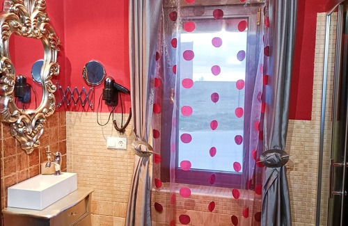 Coca de Alba Cottage | Mudayyan house for couples or small families.
