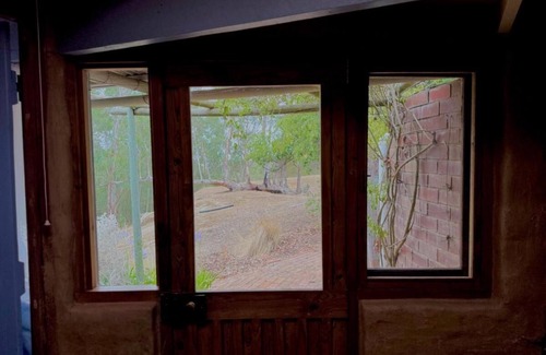 Macclesfield Cottage | Mudbrick Retreat in Adelaide Hills - Maccy's Cottages!