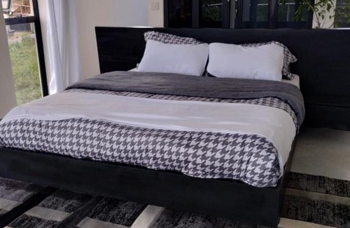 Entebbe Bed & Breakfast | Muguet by Ibiscot developments