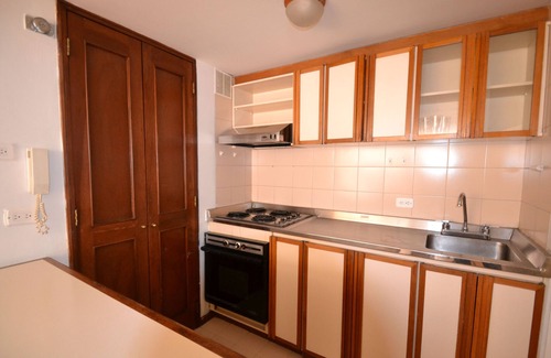 Chico Norte Apartment | MUISCA - 1 Br. Executive Apartment with fireplace