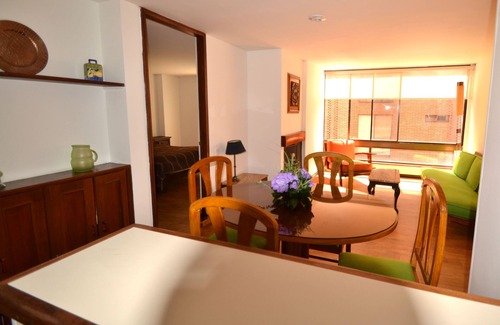 Chico Norte Apartment | MUISCA - 1 Br. Executive Apartment with fireplace