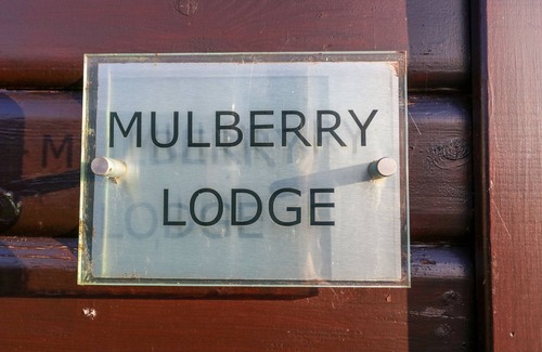 South Lakeland Leisure Village Cottage | MULBERRY, pet friendly, with pool in South Lakeland Leisure Village