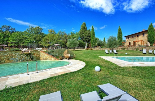 Simignano Apartment | Mulignone 14 - apartment in the heart of Chianti, Toscana.