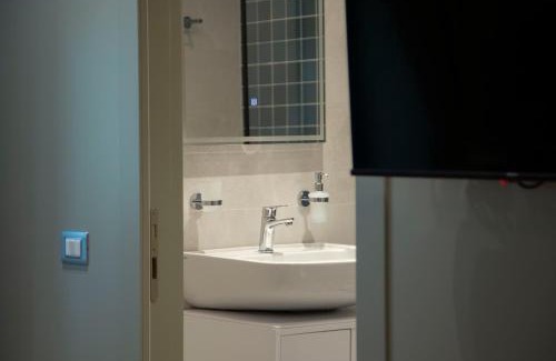 Tirana Hotel | Mullaga Stays