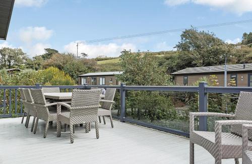 Mullion Resort | Mullion Cove Coastal Retreat