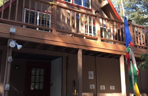 South Lake Tahoe Cabin | Multi-level A-Frame Cabin w/PRIVATE HOT TUB, SAUNA n-Sleeps 8, 2 cars only