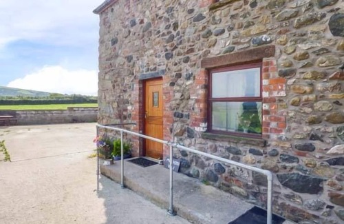 Holmrook Cottage | MUNCASTER VIEW, pet friendly, character holiday cottage in Ravenglass