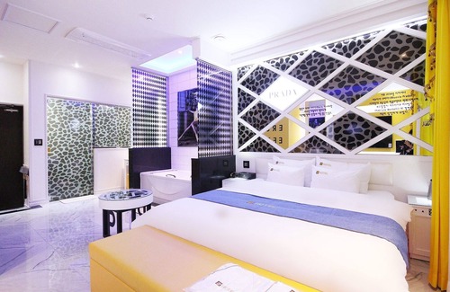 Mungyeong Hotel | Mungyeong Myeongpum Hotel Geonilla