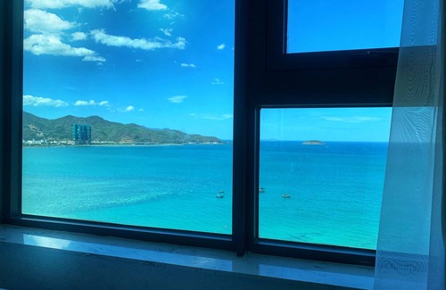 Cam Ranh Apartment | Muong Thanh Beach View Condominium Comfortzone