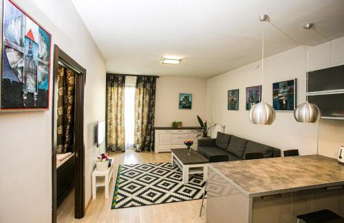 Muranow Apartment | Murano Apartaments