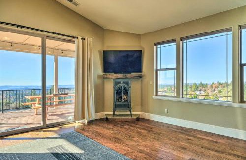 Forest Meadows House | Murphys Retreat with Canyon Views and Game Room