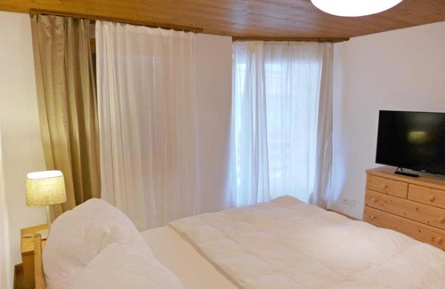 Murren Apartment | Murren Apartment Sleeps 10 WiFi