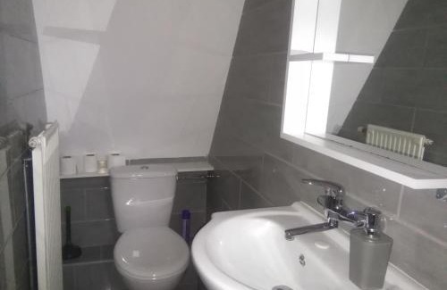 Paks Apartment | Muskáti apartman.Hunyadi.ut.6.sz.